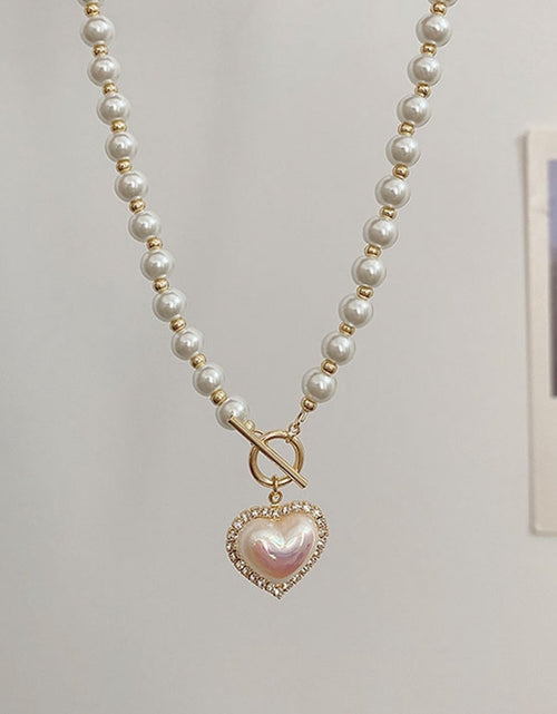Load image into Gallery viewer, Pearl Necklace