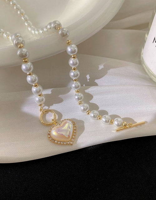 Load image into Gallery viewer, Pearl Necklace